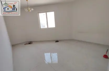 Apartment - 1 Bedroom - 1 Bathroom for rent in Al Hooshi Villas - Hoshi - Al Badie - Sharjah