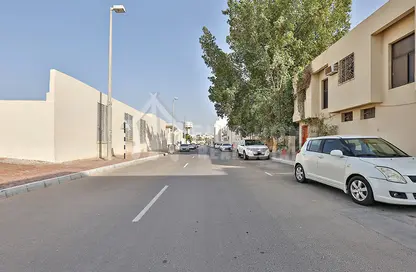 مجمع سكني - 8 غرف نوم - 8 حمامات للبيع في شارع سلطان بن زايد الاول - منطقة المرور - أبوظبي