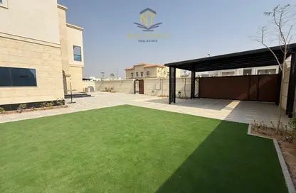 فيلا - 6 غرف نوم - 5 حمامات للبيع في حوشي - البادي - الشارقة
