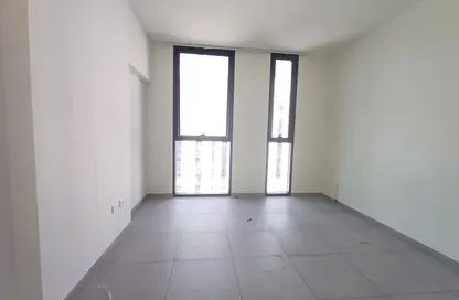 Apartment - Studio - 1 Bathroom for rent in The Link - East Village - Aljada - Sharjah