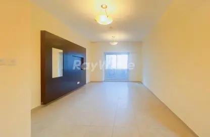 Apartment - 1 Bedroom - 2 Bathrooms for rent in Deema Residence - Barsha Heights (Tecom) - Dubai