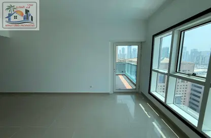Apartment - 2 Bedrooms - 3 Bathrooms for rent in Al Khan Lagoon Tower - Al Khan Lagoon - Al Khan - Sharjah