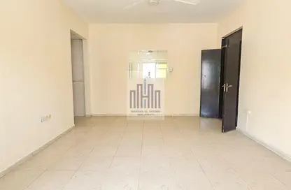 Apartment - 3 Bedrooms - 3 Bathrooms for rent in Fire Station Road - Muwaileh - Sharjah