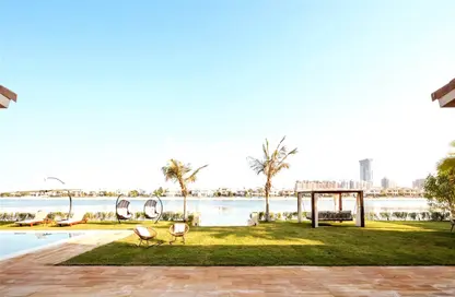 Villa - 6 Bedrooms - 7 Bathrooms for rent in Signature Villas Frond D - Signature Villas - Palm Jumeirah - Dubai