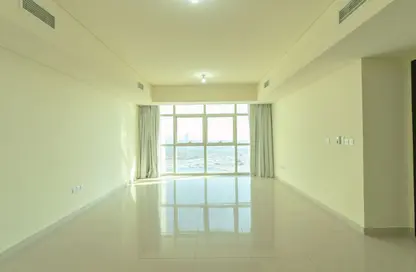 Apartment - 1 Bedroom - 2 Bathrooms for rent in Tala Tower - Marina Square - Al Reem Island - Abu Dhabi
