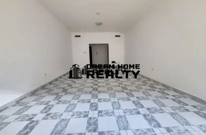 Apartment - 3 Bedrooms - 3 Bathrooms for rent in Ibtikar 1 - Al Majaz 2 - Al Majaz - Sharjah