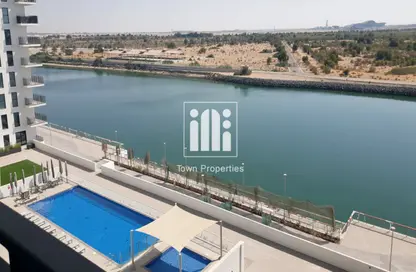 Apartment - Studio - 1 Bathroom for rent in Waters Edge - Yas Island - Abu Dhabi