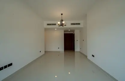 شقة - غرفة نوم - 2 حمامات للايجار في جداف فيوز - الجداف - دبي