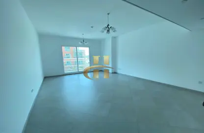 Apartment - 1 Bedroom - 2 Bathrooms for rent in Saleh Bin Lahej Building Block A - Saleh Bin Lahej Building - Jumeirah Village Circle - Dubai