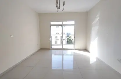 Apartment - Studio - 1 Bathroom for rent in May Residence - Jumeirah Village Circle - Dubai