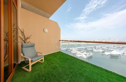 Apartment - Studio - 1 Bathroom for rent in Palm Views East - Palm Views - Palm Jumeirah - Dubai