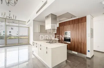 Apartment - 2 Bedrooms - 3 Bathrooms for sale in Avenue Residence 2 - Avenue Residence - Al Furjan - Dubai