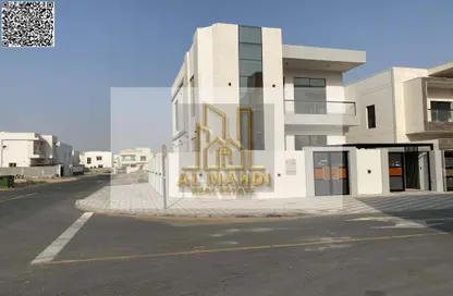 Villa - 5 Bedrooms - 7 Bathrooms for sale in Al Yasmeen 1 - Al Yasmeen - Ajman