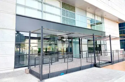 Retail - Studio for rent in Al Marasy - Al Bateen - Abu Dhabi