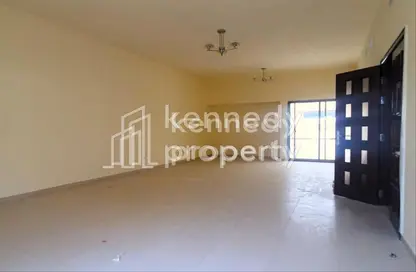 Villa - 4 Bedrooms - 5 Bathrooms for rent in Al Karamah - Abu Dhabi