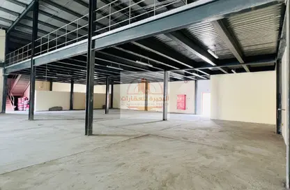 Warehouse - Studio - 2 Bathrooms for rent in Al Sajaa Industrial - Al Sajaa - Sharjah