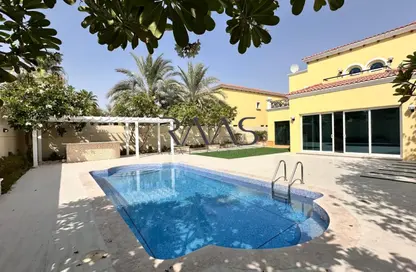 Villa - 4 Bedrooms - 5 Bathrooms for rent in Legacy - Jumeirah Park - Dubai