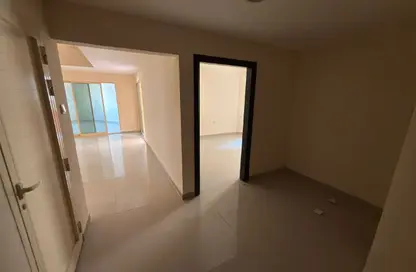 Apartment - 2 Bedrooms - 2 Bathrooms for rent in Al Jurf 2 - Al Jurf - Ajman Downtown - Ajman