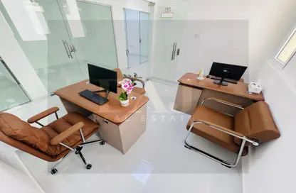 مركز أعمال - استوديو - 1 حمام للايجار في بورسعيد - ديرة - دبي