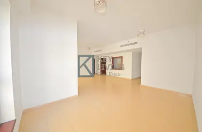 Empty Room image for: Apartment - 2 Bedrooms - 3 Bathrooms for sale in Rimal 3 - Rimal - Jumeirah Beach Residence - Dubai, Image 1