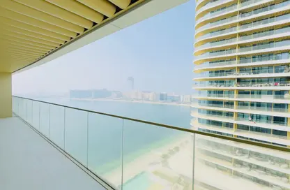Apartment - 2 Bedrooms - 3 Bathrooms for sale in Grand Bleu Tower 2 - EMAAR Beachfront - Dubai Harbour - Dubai