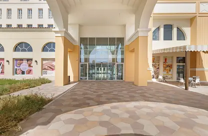 Retail - Studio - 1 Bathroom for rent in The Market - Dubai Investment Park 1 (DIP 1) - Dubai Investment Park (DIP) - Dubai