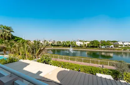 Villa - 5 Bedrooms - 5 Bathrooms for sale in Meadows 6 - Meadows - Dubai