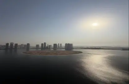 Apartment - 3 Bedrooms - 4 Bathrooms for sale in Al Anwar Tower - Al Khan Lagoon - Al Khan - Sharjah