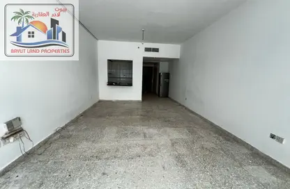 Apartment - Studio - 1 Bathroom for rent in Al Nabaa Building - Al Naba'ah - Al Sharq - Sharjah