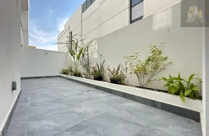 Apartment - 2 Bedrooms - 2 Bathrooms for rent in Khalifa City A Villas - Khalifa City A - Khalifa City - Abu Dhabi