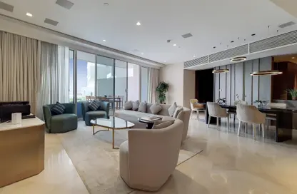 Apartment - 3 Bedrooms - 3 Bathrooms for rent in FIVE Palm Jumeirah - Palm Jumeirah - Dubai