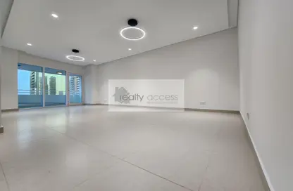 Apartment - 1 Bedroom - 2 Bathrooms for rent in DXB Tower - Sheikh Zayed Road - Dubai