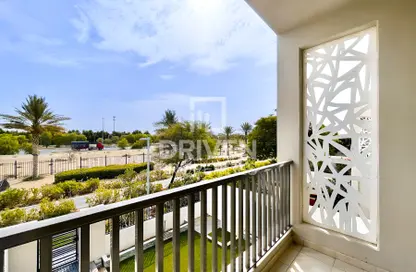 Townhouse - 3 Bedrooms - 3 Bathrooms for rent in Zahra Townhouses - Town Square - Dubai