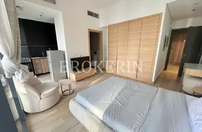 Apartment - Studio - 1 Bathroom for rent in Regina Tower - Jumeirah Village Circle - Dubai