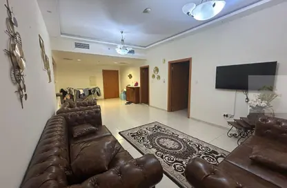 شقة - غرفة نوم - 2 حمامات للايجار في ماغنوليا 2 - حدائق الإمارات 2 - قرية جميرا الدائرية - دبي