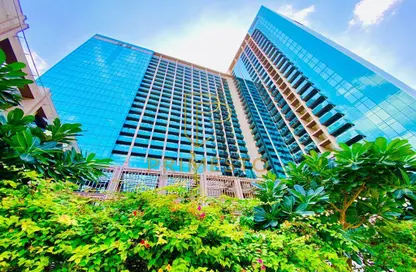 Apartment - 2 Bedrooms - 3 Bathrooms for rent in Tourist Club Area - Abu Dhabi
