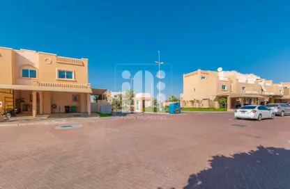 فيلا - 2 غرف نوم - 3 حمامات للايجار في طراز عربي - فيلات الريف - مشروع الريف - أبوظبي