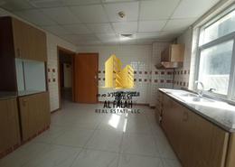 Apartment - 3 bedrooms - 4 bathrooms for rent in Cornich Al Buhaira - Sharjah