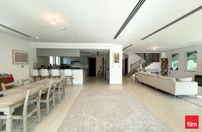 فيلا - 4 غرف نوم - 5 حمامات للايجار في ريجينال - جميرا بارك - دبي فيلا - 4 غرف نوم - 5 حمامات للايجار في ريجينال - جميرا بارك - دبي