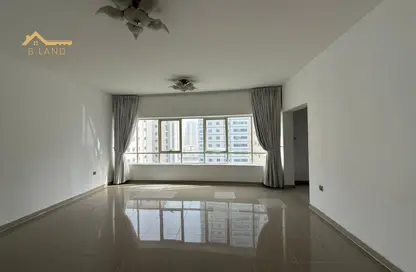 Apartment - 3 Bedrooms - 4 Bathrooms for rent in Al Taawoon Tower 1 - Al Taawoon Towers - Al Khan - Sharjah