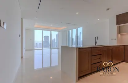 Apartment - 4 Bedrooms - 4 Bathrooms for rent in Palace Beach Residence Tower 2 - Palace Beach Residence - EMAAR Beachfront - Dubai Harbour - Dubai