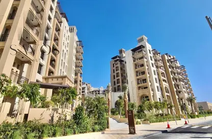 Apartment - 2 Bedrooms - 2 Bathrooms for sale in Rahaal 1 - Madinat Jumeirah Living - Umm Suqeim - Dubai