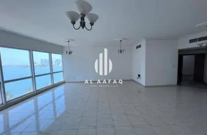 Apartment - 3 Bedrooms - 4 Bathrooms for rent in Al Majaz 3 - Al Majaz - Sharjah Apartment - 3 Bedrooms - 4 Bathrooms for rent in Al Majaz 3 - Al Majaz - Sharjah