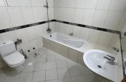 Apartment - 3 Bedrooms - 4 Bathrooms for rent in Al Rashidiya 3 - Al Rashidiya - Ajman