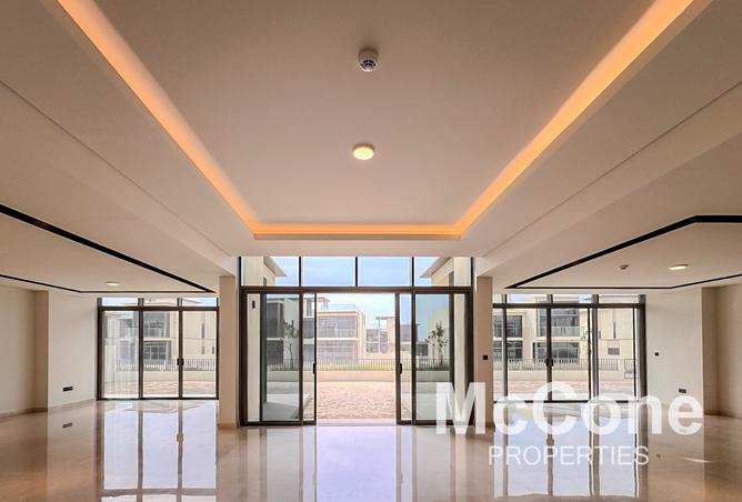 15602907 - Property Image 2