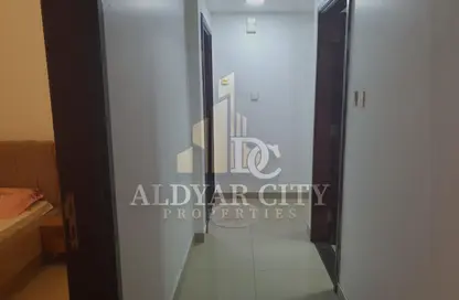 شقة - 2 غرف نوم - 3 حمامات للبيع في مساكن كورنيش عجمان - طريق كورنيش عجمان - عجمان