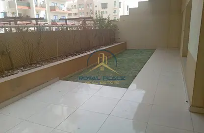 شقة - 2 غرف نوم - 3 حمامات للايجار في مسكن فريج - الفرجان - دبي
