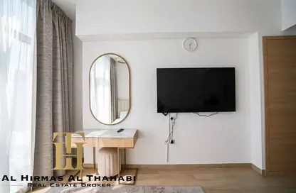 Apartment - Studio - 1 Bathroom for sale in Regina Tower - Jumeirah Village Circle - Dubai