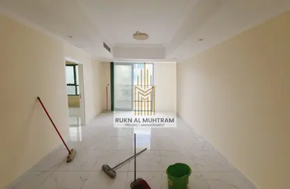 Apartment - 1 Bedroom - 2 Bathrooms for rent in Muweileh Community - Muwaileh Commercial - Sharjah
