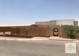 Outdoor House image for: Villa - 3 bedrooms - 5 bathrooms for rent in Al Bateen - Al Ain, Image 1